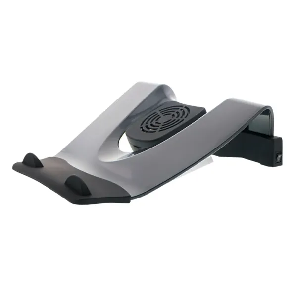 Klip Xtreme KNS-110B Notebook Stand / Cooling Station - Soporte para ordenador portátil - con concentrador USB de 4 puertos, ventilador de refrigeración - 17" - negro