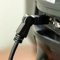 Xtech - Video / audio cable - HDMI - pivot-swiv6ft XTC606